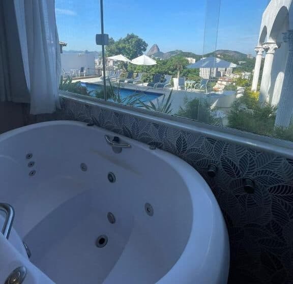 Suíte Cozy Leme — 11