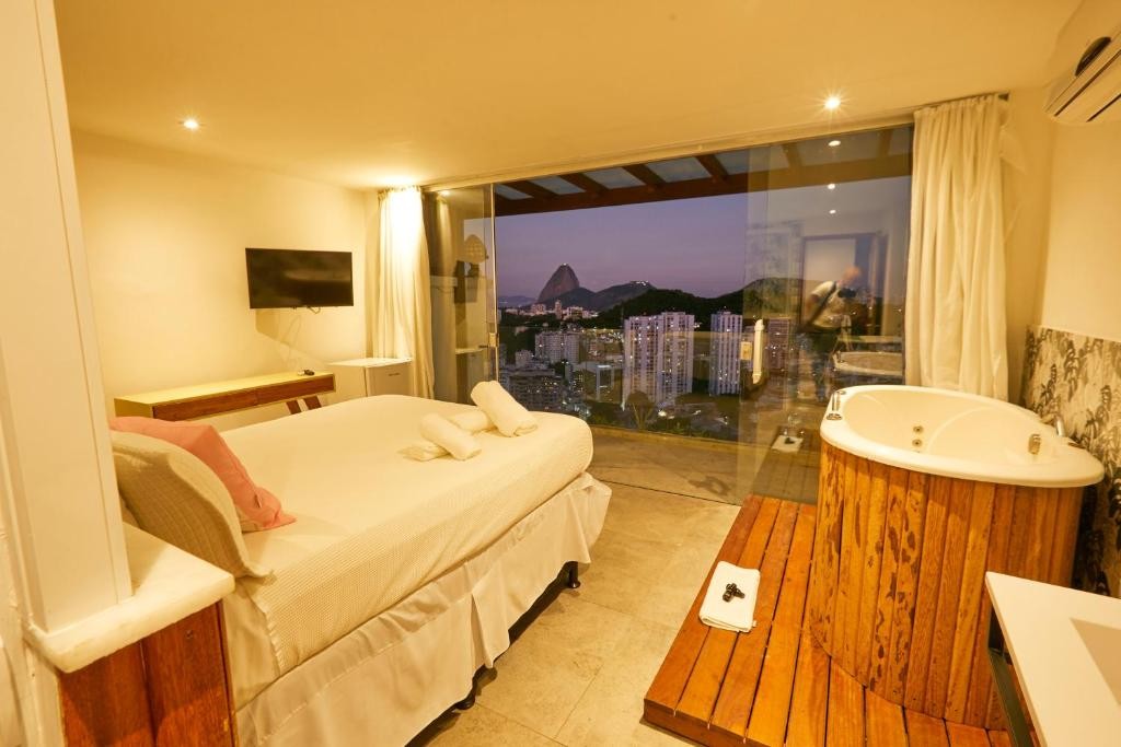 Cozy Joá Suite — 1