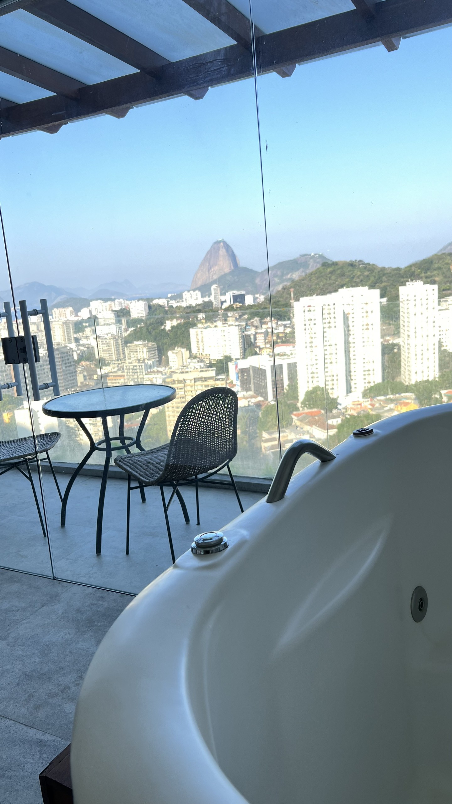 Cozy Joá Suite — 4