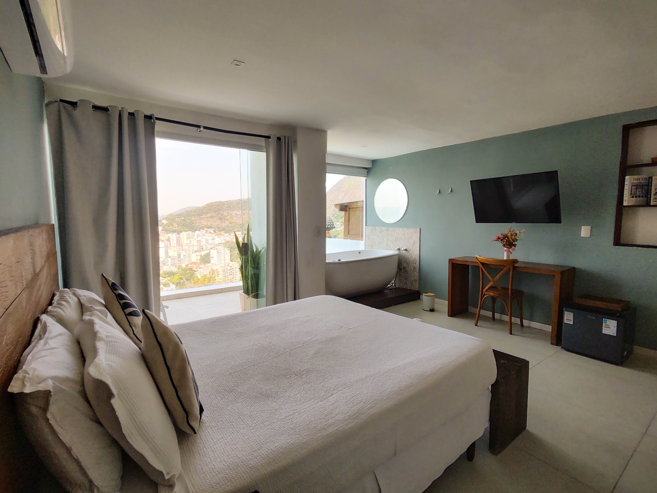 Master Gávea Suite — 1