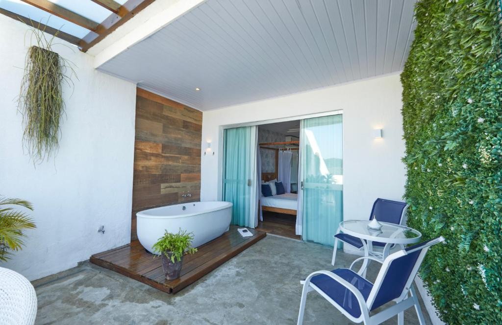 Exclusive Leblon Suite — 3