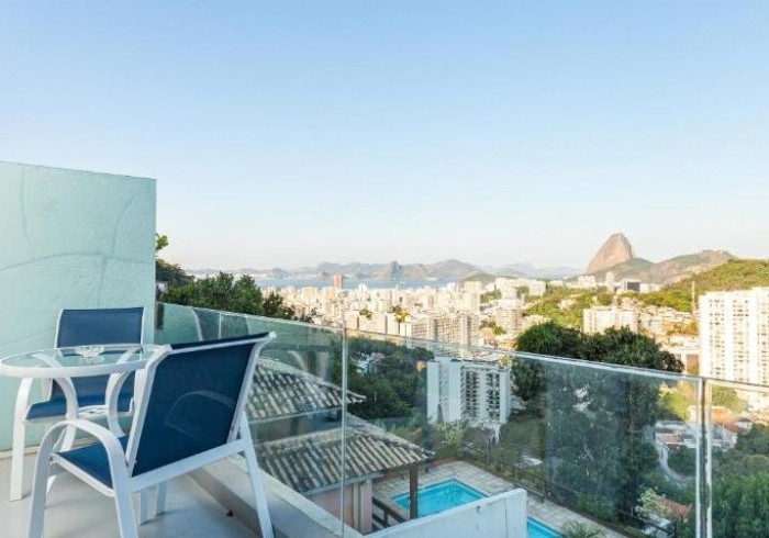 gavea_2_gallery~~657a3bad065f5